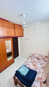 Ramalinganagar Home – Bedroom with wardrobe
