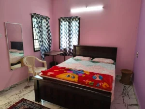 Meena’s Guest Home, Pathukannu – Private bedroom