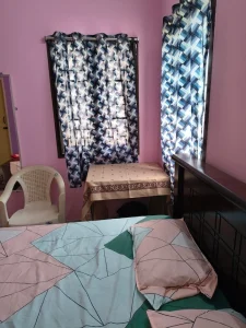 Meena’s Guest Home, Pathukannu – Bed and air conditioner