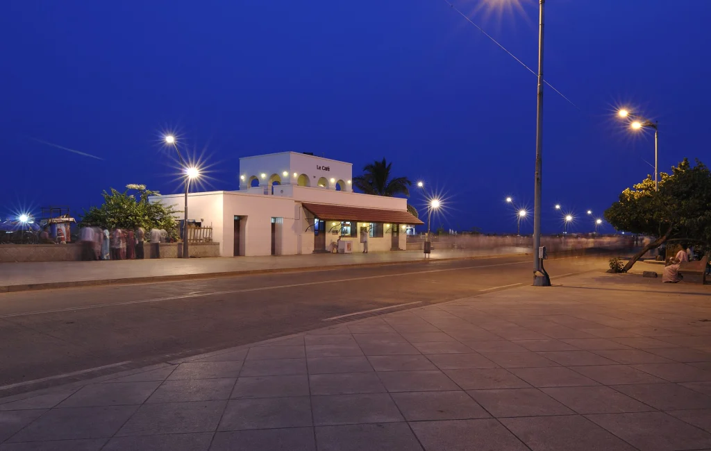 People walking on the Beach Promenade in Pondicherry